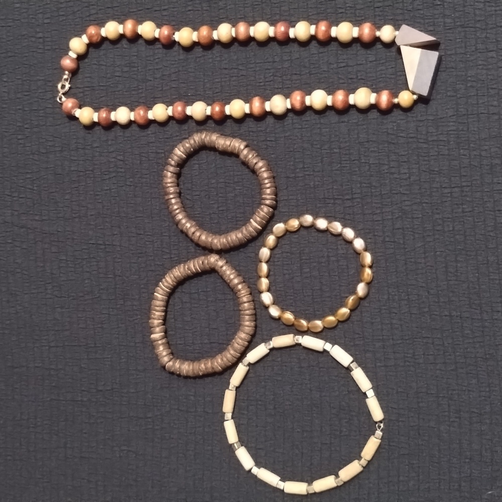 5 piece wood tone costume jewelry set